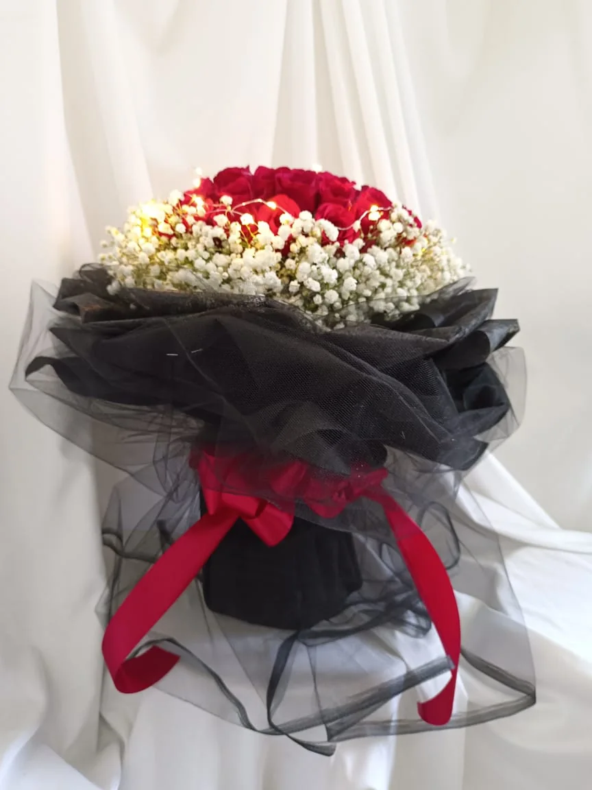 Romantic Black Bouquet | 50 Red Roses | Florist in Kajang