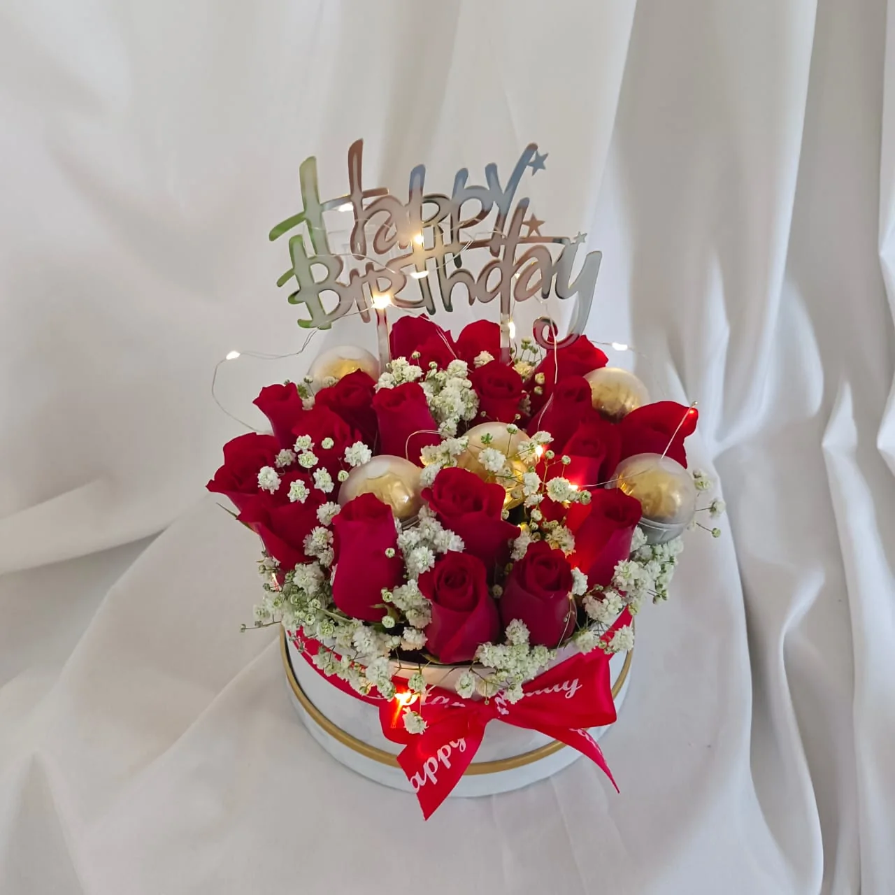 Classic Red with Ferrero Box | Florist in Kajang