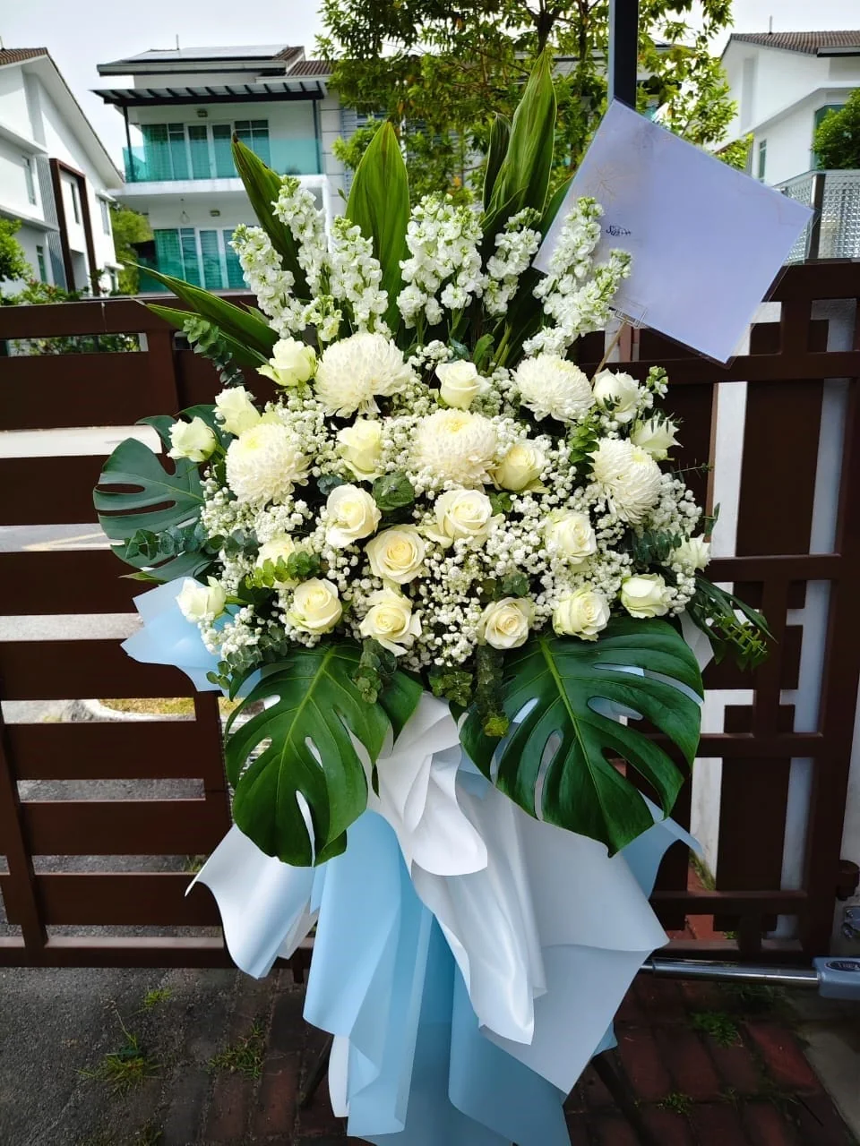 Condolence Stand 1