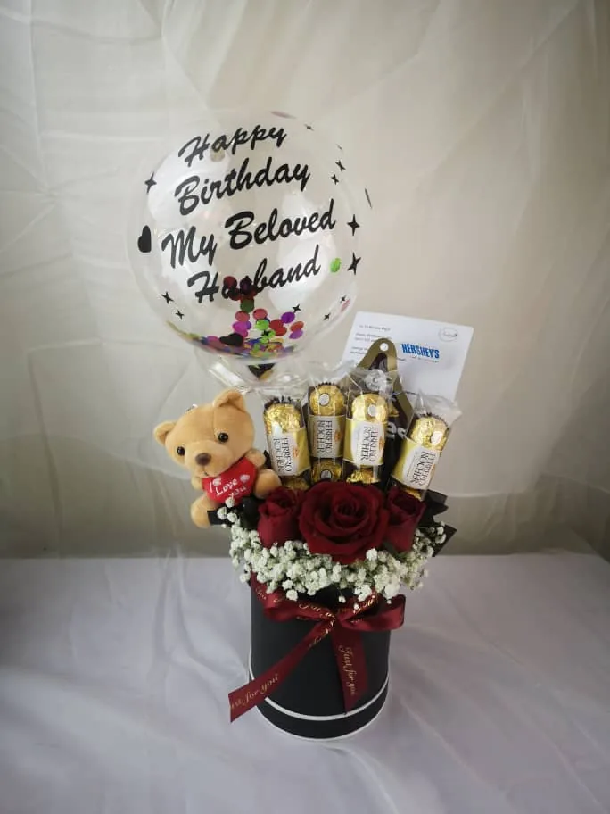 Just Lovely Black Box – Elegant Gift | Florist in Kajang