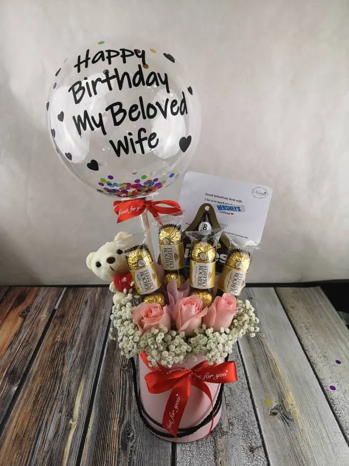 Just Lovely Box – Pink Roses & Chocolate Gift | Florist in Kajang