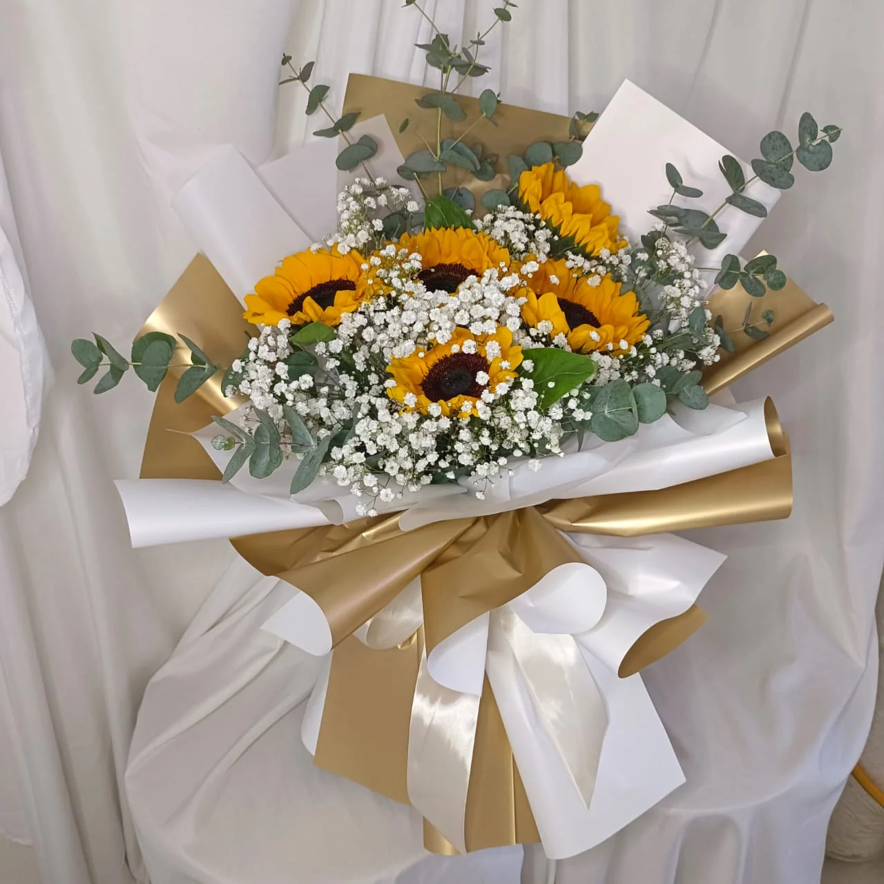 Summer Day Sunflower Bouquet – Cheerful Blooms | Florist in Kajang