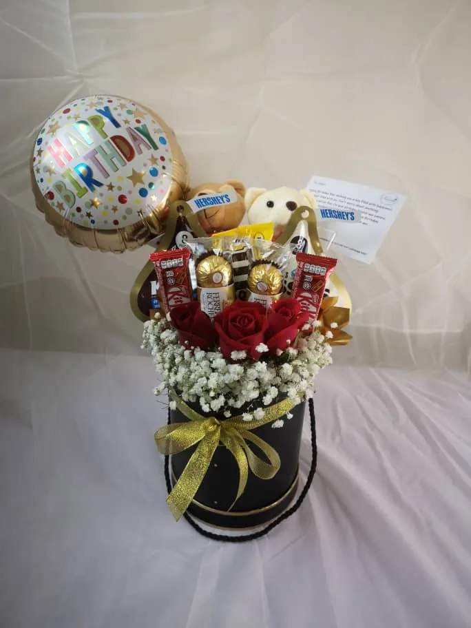 Couple Bear Chocolate Box | Cute Gift Set | Florist in Kajang