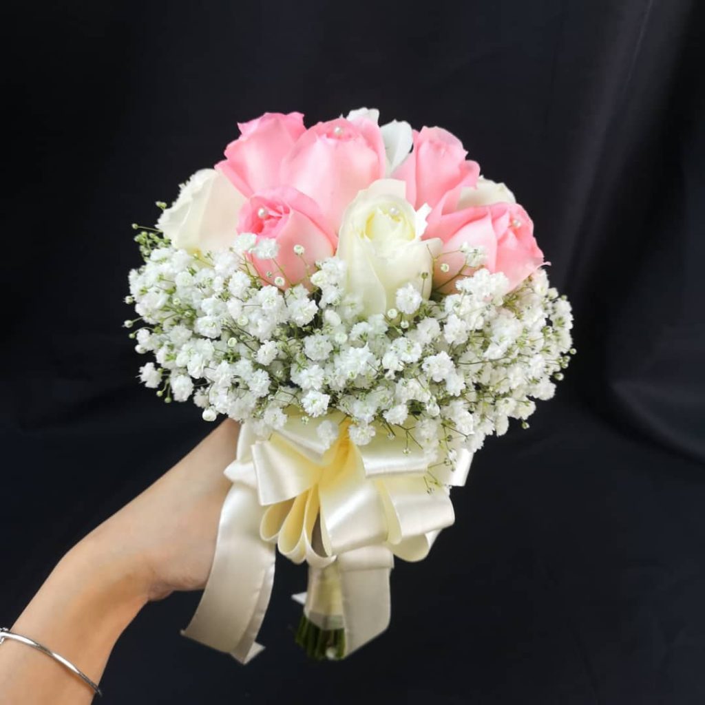 Pink & White Roses Bridal Bouquet – Elegant Wedding Flowers | Florist in Kajang