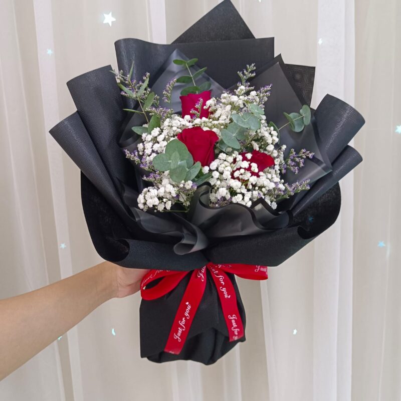 Bloom Mac – Elegant Red Rose Bouquet | Florist in Kajang