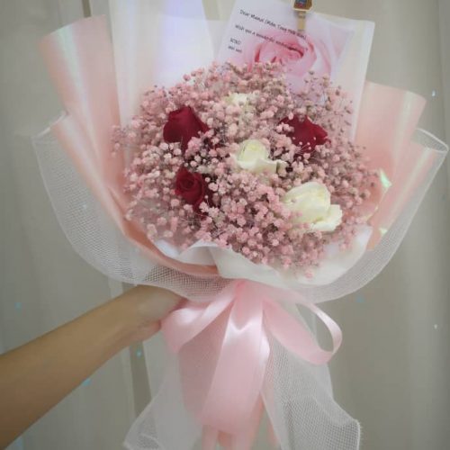 Pink Berry Bouquet – Fresh Roses & Baby Breath | Florist in Kajang