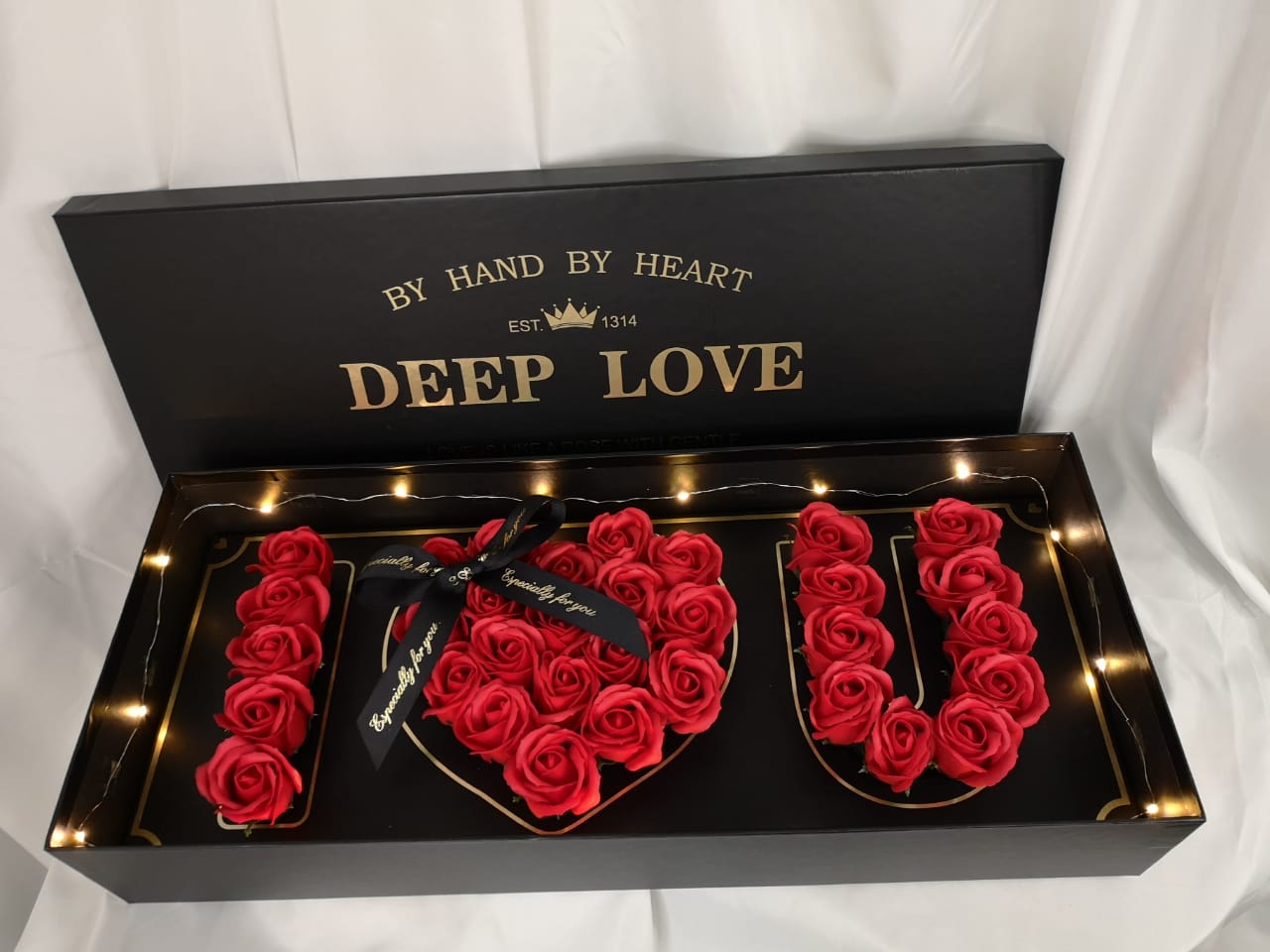 Le Coffret Coeur de Roses Rouges et Ferrero Rocher « Profonde affection »