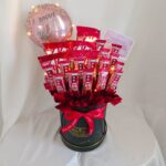 Flower Bouquet Big KitKat Box