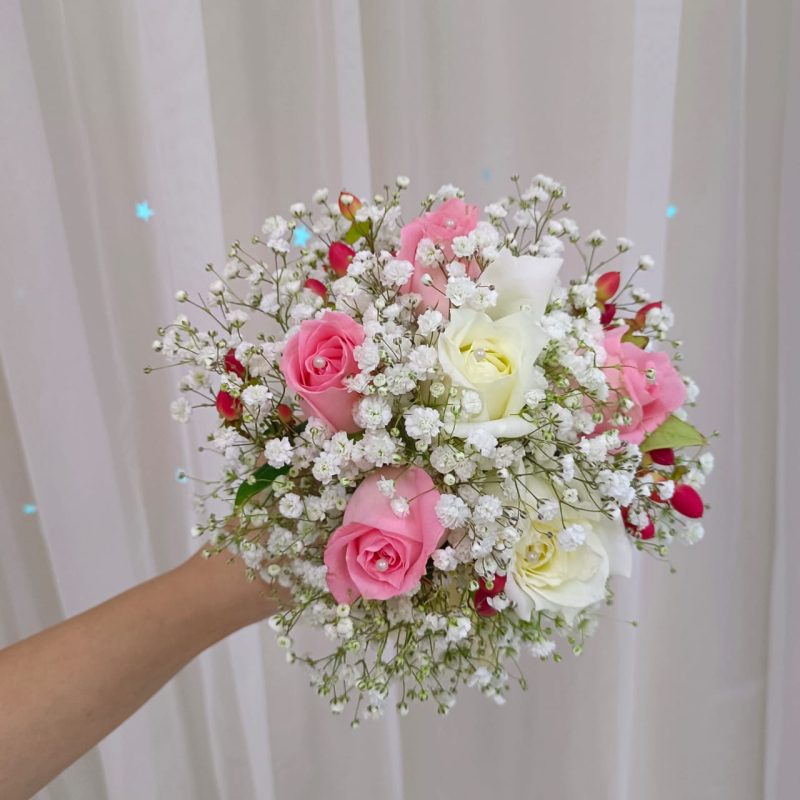 Flower Bouquet 6 pink and white roses bridal bouquet 1