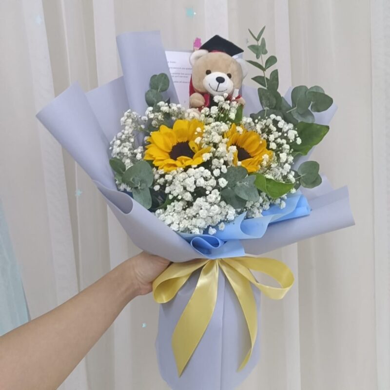 Graduation Sunflower Bouquet – Bright & Cheerful | Florist in Kajang