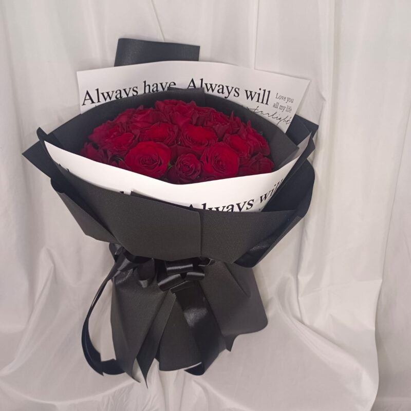 33 Fresh Red Roses Bouquet | Romantic Flowers | Florist in Kajang