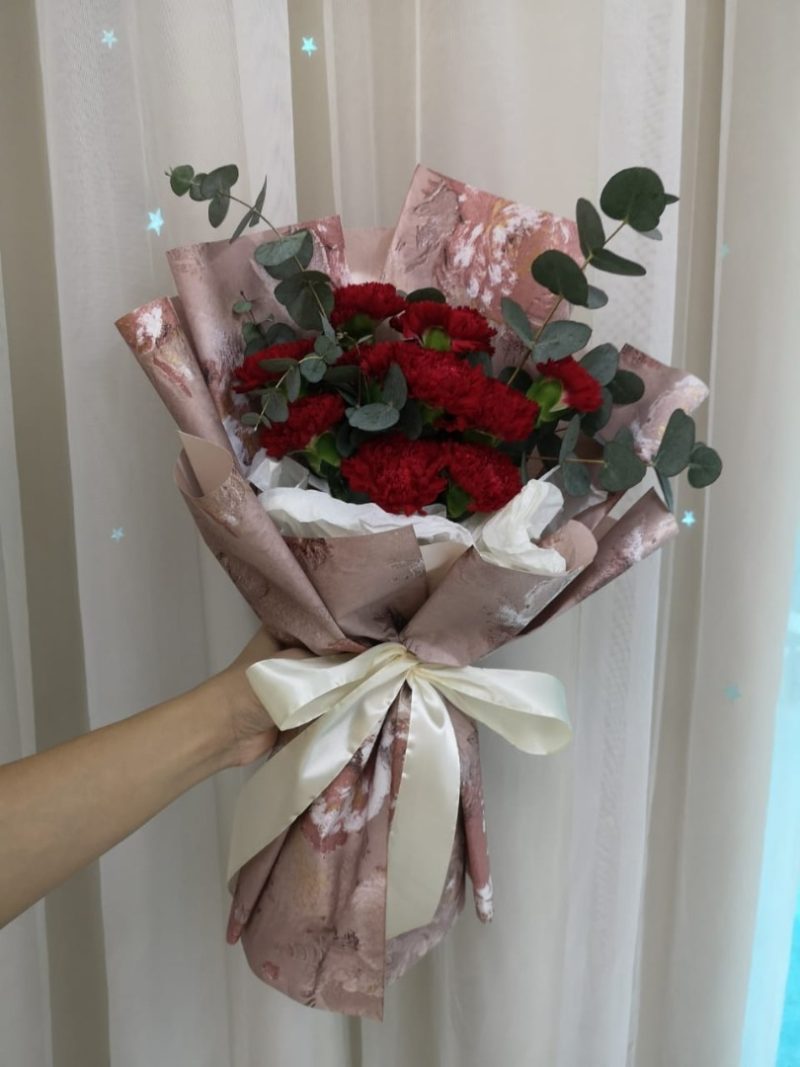 Flower Bouquet Red Carnations Bouquet
