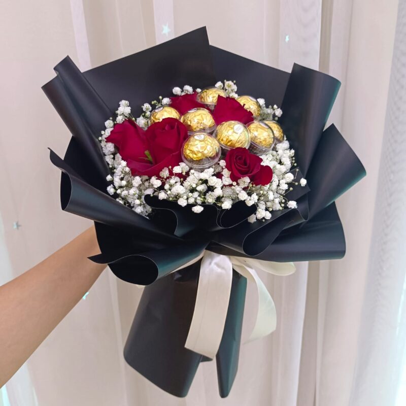 Black Romantic – Roses & Ferrero Bouquet | Florist in Kajang