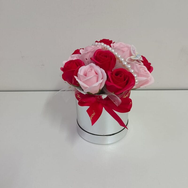 Cutie Soap Roses Box – Elegant Floral Gift | Florist in Kajang