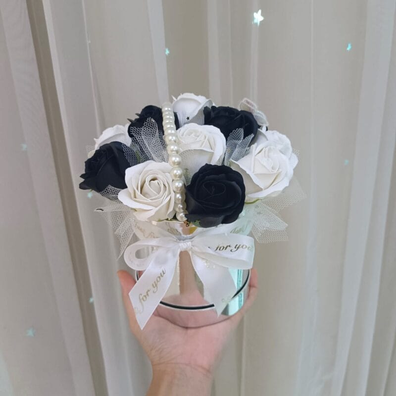 Cutie Soap Roses Box – Elegant Floral Gift | Florist in Kajang